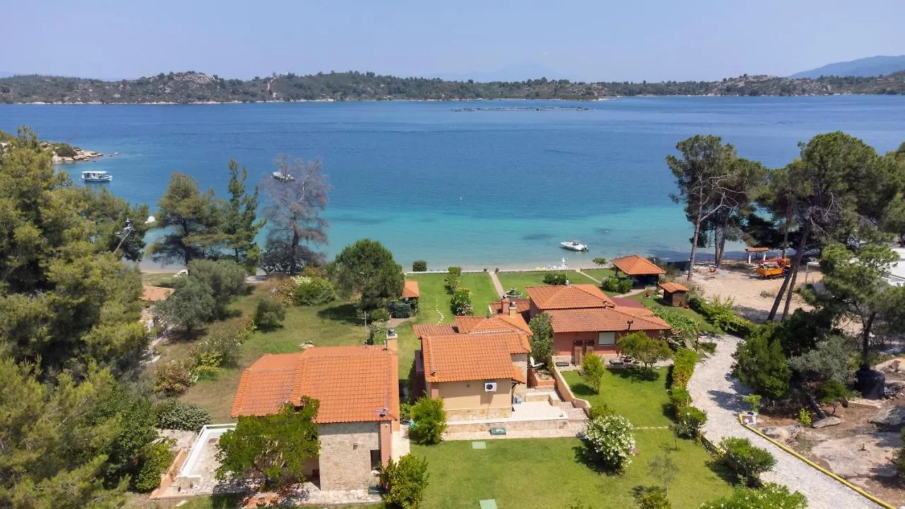 Villa Egeo - Beachfront Paradise, Private Beach, Starlink, Bbq Vourvourou